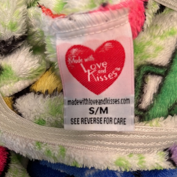 Made with Love & Kisses fleece pj shorts - Picture 4 of 6